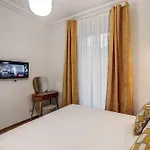 Konukevi Dolce Roma